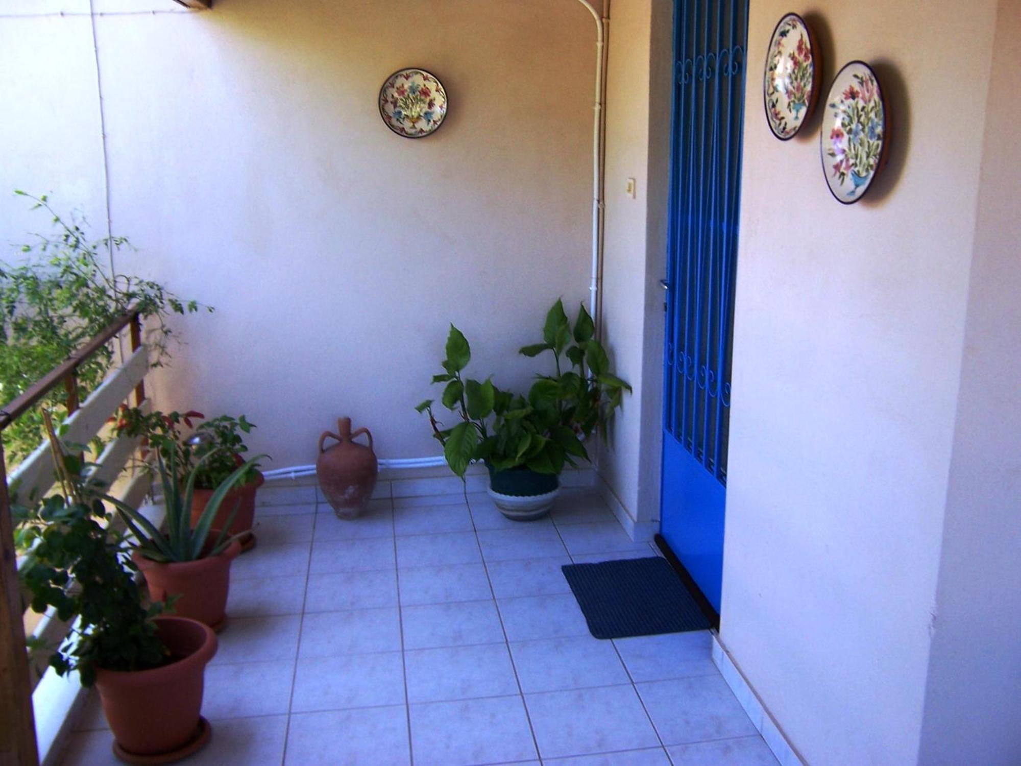 Maria'S Haus In Artemida Apartman Kültér fotó